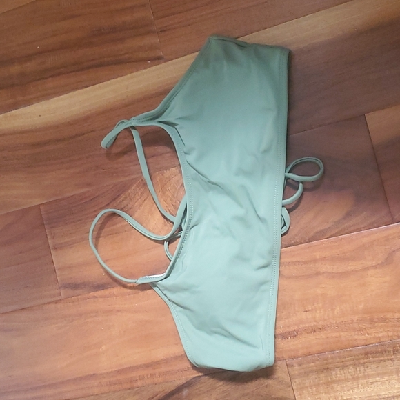 Green bathing suit top size large - Picture 3 of 6
